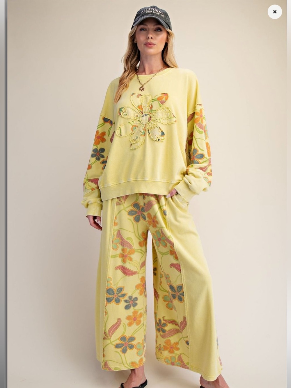 ES1–(SHIPPED 6/1) ⭐️🔥Easel Floral Wide-Leg CARGO PANTS WITH MATCHING TOP - Picture 2 of 7